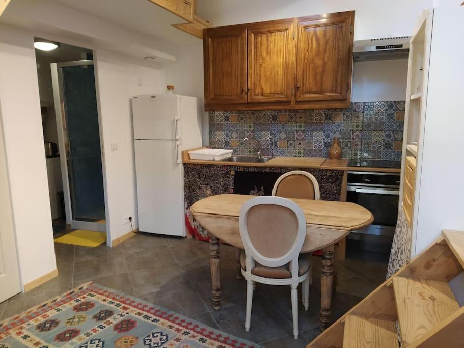 Superbe Appartement Dans Charmant Corps De Ferme Acheres-la-Foret Kültér fotó
